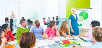 自費(fèi)赴美留學(xué)指南 自主辦理與專(zhuān)業(yè)中介服務(wù)解析